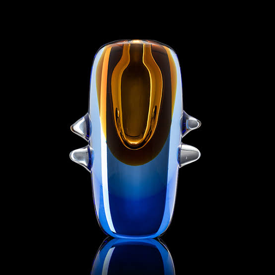 Papilla Vase